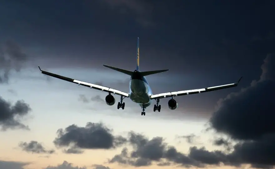 ¿Qué significa soñar que se estrella un avión?