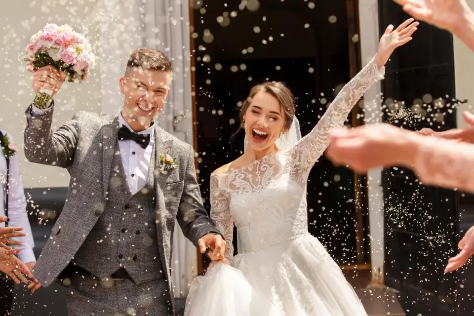 ¿Qué significa soñar con boda según cómo te sientes?